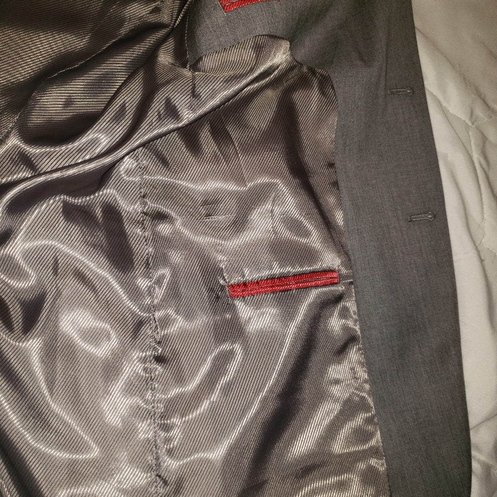 Suit jacket..immaculate - Picture 3 of 5